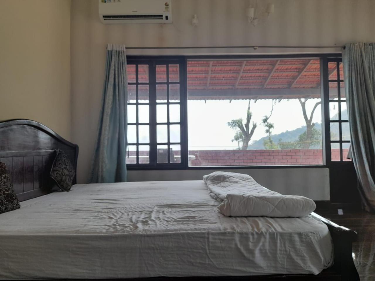 Abiyal Mountain Stay Madikeri Buitenkant foto